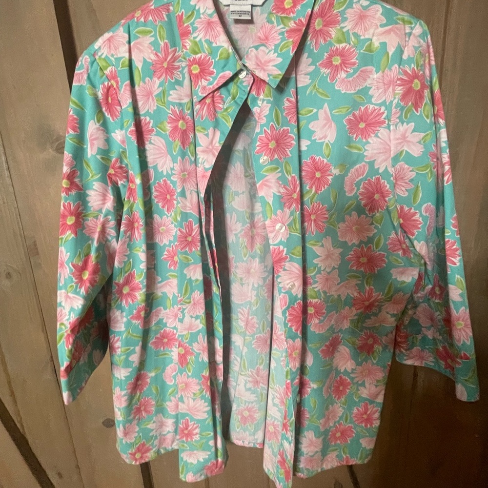 Alia Floral Women's Blouse in Pink and Green